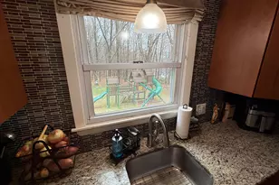 33 Garcelon St, Lewiston, ME 04240 - Photo 7
