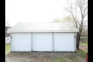 930 Main St, Monmouth, ME 04259 - Photo 3