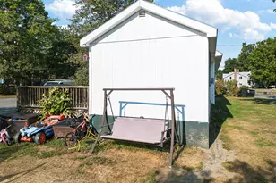 19 Summer St, Madison, ME 04950 - Photo 5