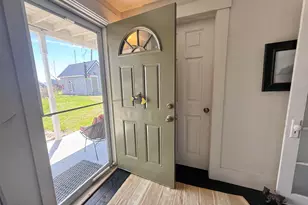 55 W Main St, Vinalhaven, ME 04863 - Photo 7