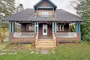 21 Washington St, Caribou, ME 04736 - Photo 7