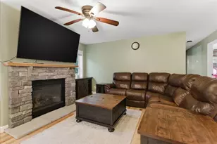 13 Bowdoin Dr, Lewiston, ME 04240 - Photo 5