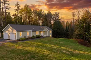 13 Bowdoin Dr, Lewiston, ME 04240 - Photo 33