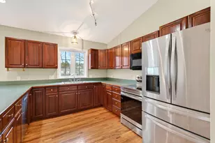 34 Maurice Way, Cumberland, ME 04021 - Photo 7