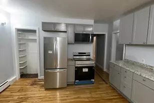 184 Bartlett St, Lewiston, ME 04240 - Photo 13
