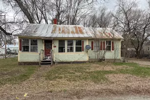 12 Cote St, Skowhegan, ME 04976 - Photo 3