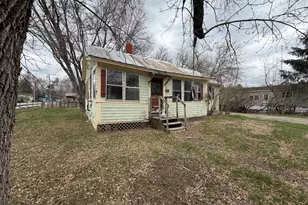 12 Cote St, Skowhegan, ME 04976 - Photo 5
