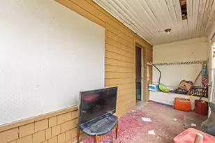 24 Park Ave, Auburn, ME 04210 - Photo 11