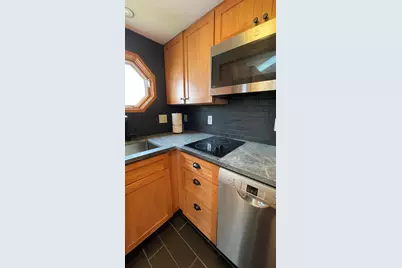 9 E Grand Avenue #17, Scarborough, ME 04074 - Photo 11