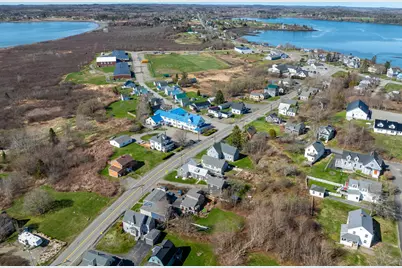 35 Washington Street, Lubec, ME 04652 - Photo 27