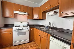35 Washington St, Lubec, ME 04652 - Photo 7