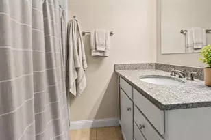 690 Auburn St, Portland, ME 04103 - Photo 17