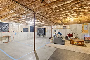 690 Auburn St, Portland, ME 04103 - Photo 31