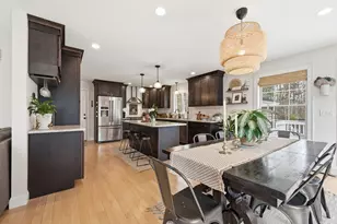 25 Owens Way, Scarborough, ME 04074 - Photo 9