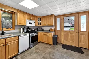 208 Windsor St, Randolph, ME 04346 - Photo 7