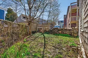 30 Dow St, Portland, ME 04102 - Photo 9