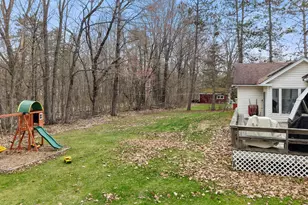 21 Goodwin St, Newport, ME 04953 - Photo 9