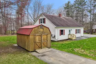 21 Goodwin St, Newport, ME 04953 - Photo 3