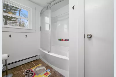 21 Goodwin Street, Newport, ME 04953 - Photo 37