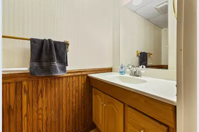 21 Goodwin Street, Newport, ME 04953 - Photo 39
