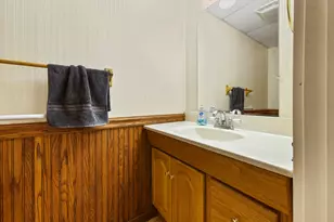 21 Goodwin St, Newport, ME 04953 - Photo 39