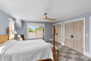 9 Chestnut Hill St, Camden, ME 04843 - Photo 11
