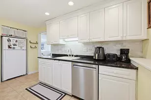 1 Philbrick Ln, Kittery, ME 03904 - Photo 15