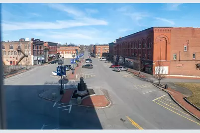 4 Market Square, Houlton, ME 04730 - Photo 13