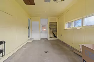 50 Loring Ave, Auburn, ME 04210 - Photo 17