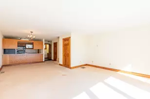 25 Main St, Rockland, ME 04841 - Photo 15