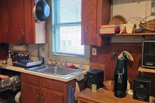 61 2nd St, Hallowell, ME 04347 - Photo 3