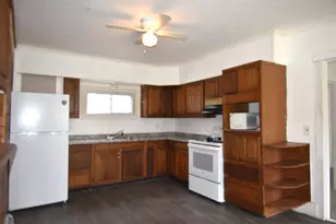 160 Washington St, Pittsfield, ME 04967 - Photo 5