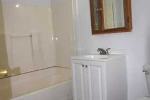 160 Washington St, Pittsfield, ME 04967 - Photo 9