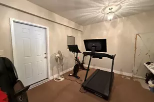 335 Water St, Gardiner, ME 04345 - Photo 5