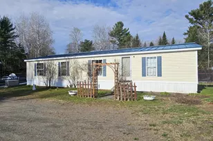 545 Hinckley Rd, Canaan, ME 04924 - Photo 15