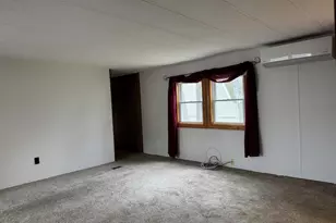 16 Pine St, Dexter, ME 04930 - Photo 7