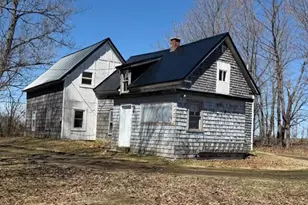 871 Madawaska Rd, Caribou, ME 04736 - Photo 3