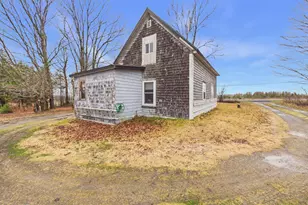 871 Madawaska Rd, Caribou, ME 04736 - Photo 41