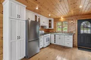 2 Chickadee Ln, Raymond, ME 04071 - Photo 5