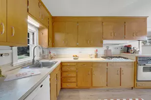 255 Raymond Hill Rd, Raymond, ME 04071 - Photo 35
