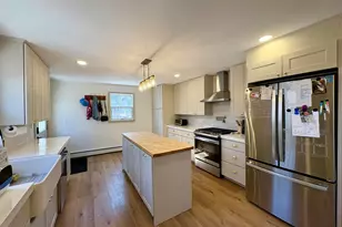 3 Mountainview Dr, Lincoln, ME 04457 - Photo 5