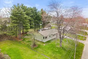 74 Madison Ave, Brewer, ME 04412 - Photo 11