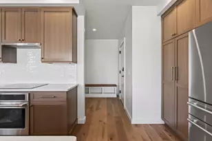 58 Cumberland Ave, Portland, ME 04101 - Photo 13