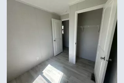 10 Burrill Street, Waterville, ME 04901 - Photo 25