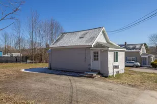 12 Louise St, Auburn, ME 04210 - Photo 1