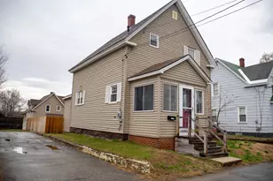 25 Katahdin Ave, Millinocket, ME 04462 - Photo 5