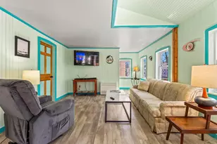 62 Evergreen Ave, Old Orchard Beach, ME 04064 - Photo 11