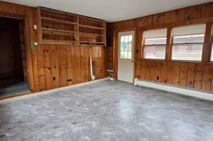 431 Raymond St, Rumford, ME 04276 - Photo 3