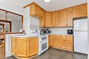 62 Elsmere Ave, South Portland, ME 04106 - Photo 15