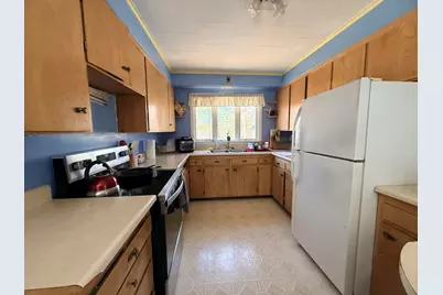 7 Bennett Avenue, Auburn, ME 04210 - Photo 7